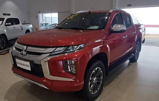 MITSUBISHI L200 TRITON 2.4 16V TURBO DIESEL GLS CD 4X4 AUTOMÁTICO